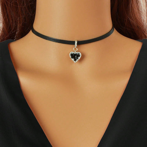 Black Heart Pendant Leather Cord Short Necklace Stylish Choker - Freeyouthzbandz