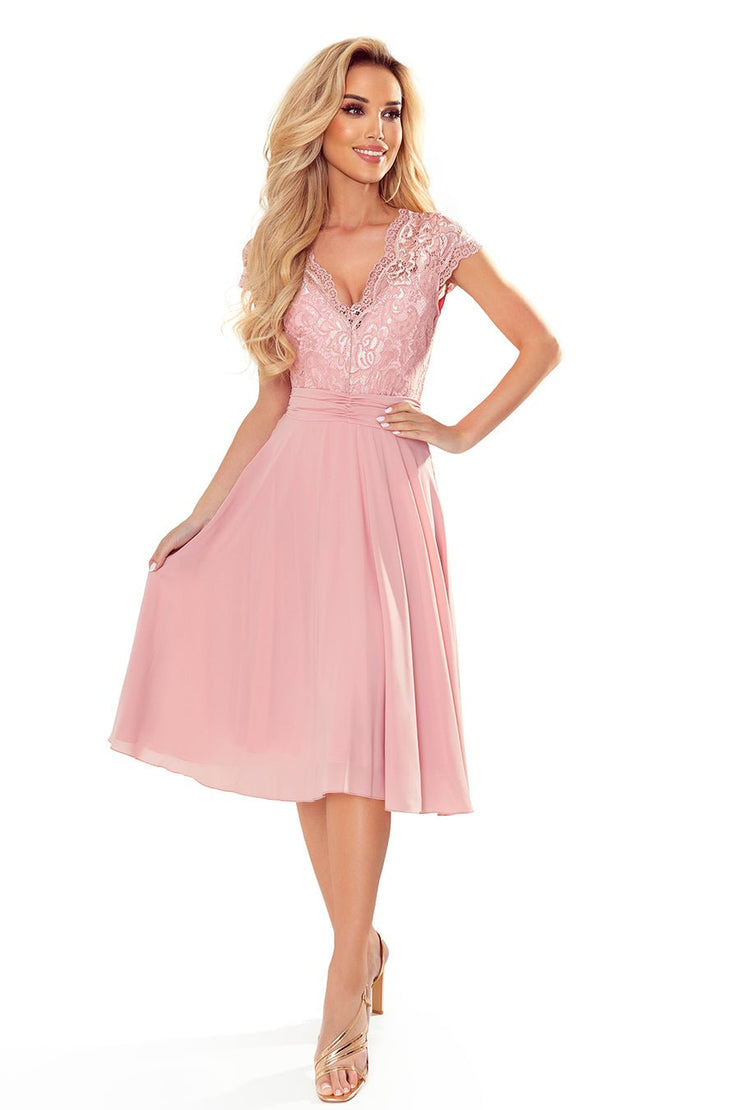 Numoco 381 - 1 LINDA - chiffon dress with lace neckline - dirty pink - Freeyouthzbandz