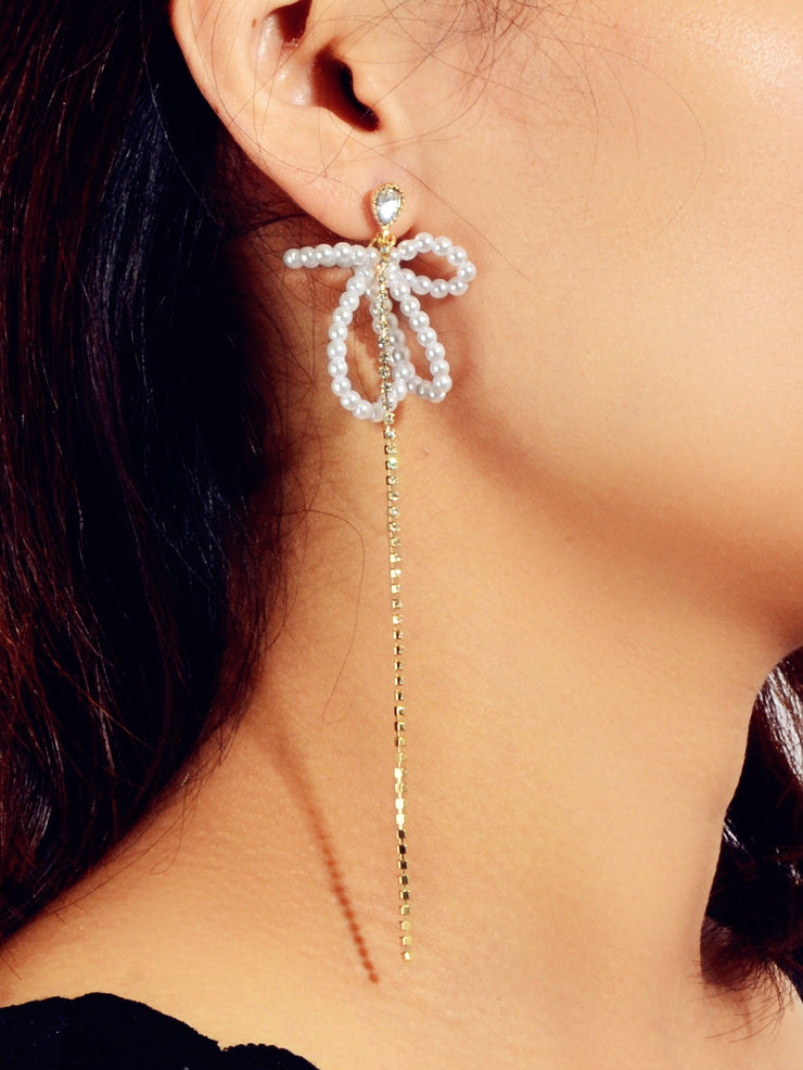 Sweet Pearl Beads Flower Rhinestone Long Gold Chain Asymmetric Pendant Earrings - Freeyouthzbandz