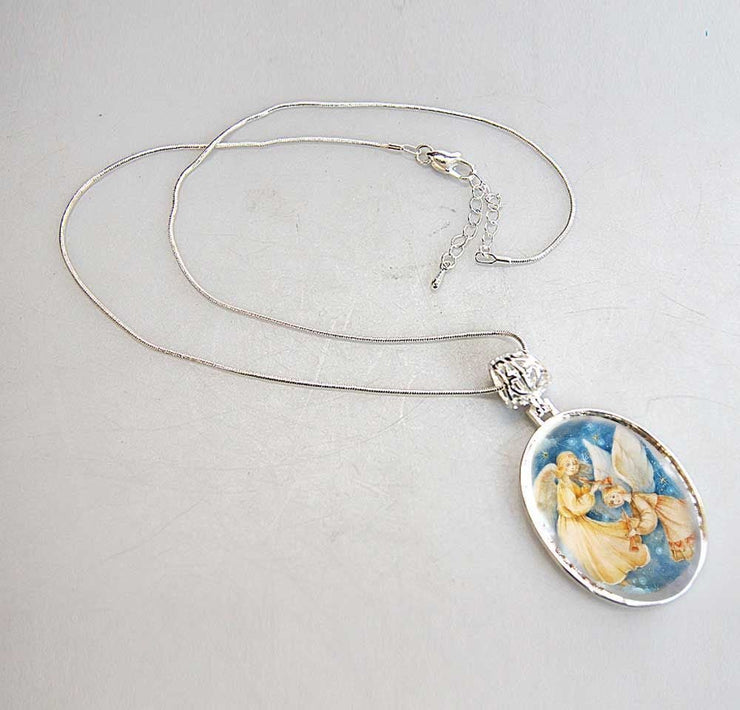 Angels Watching Over Silver Plated Mother of Pearl Jewelry Necklace - 43046 - Freeyouthzbandz