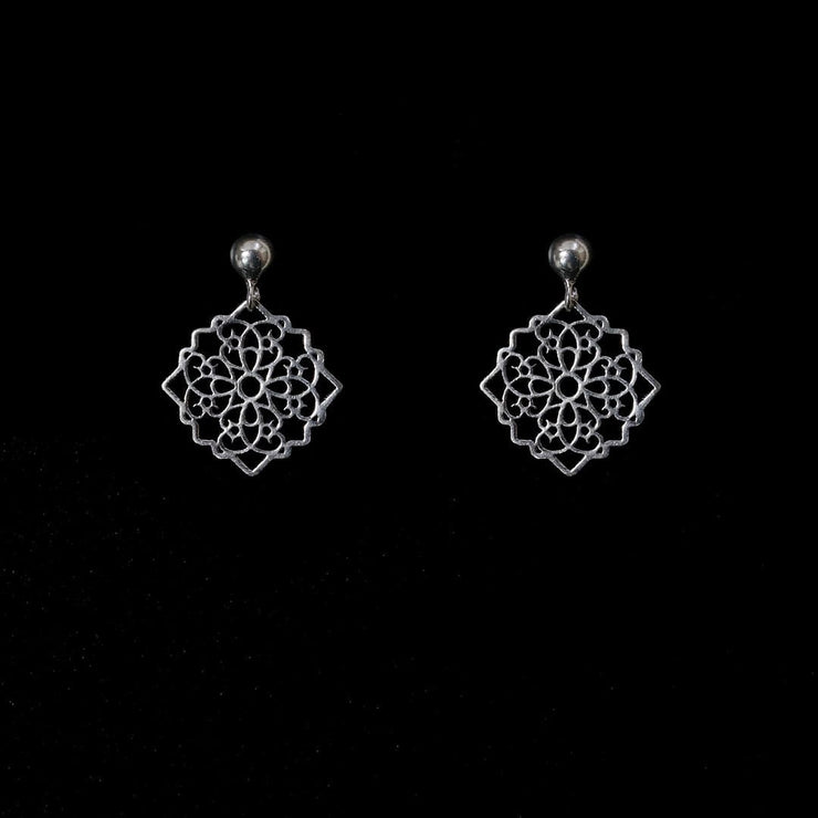 EARRINGS - Freeyouthzbandz