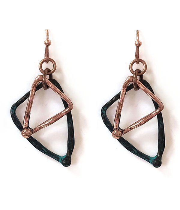 DOUBLE METAL TRIANGLE EARRING - Freeyouthzbandz
