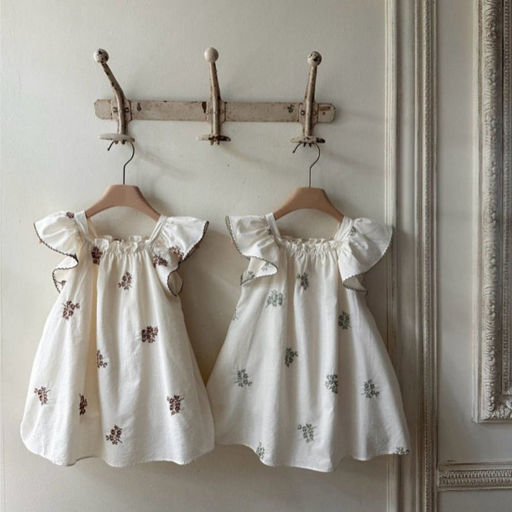 Summer Hot Selling Baby Kids Girls Fly Sleeves Flowers Pattern Embroidered Princess Dress - Freeyouthzbandz